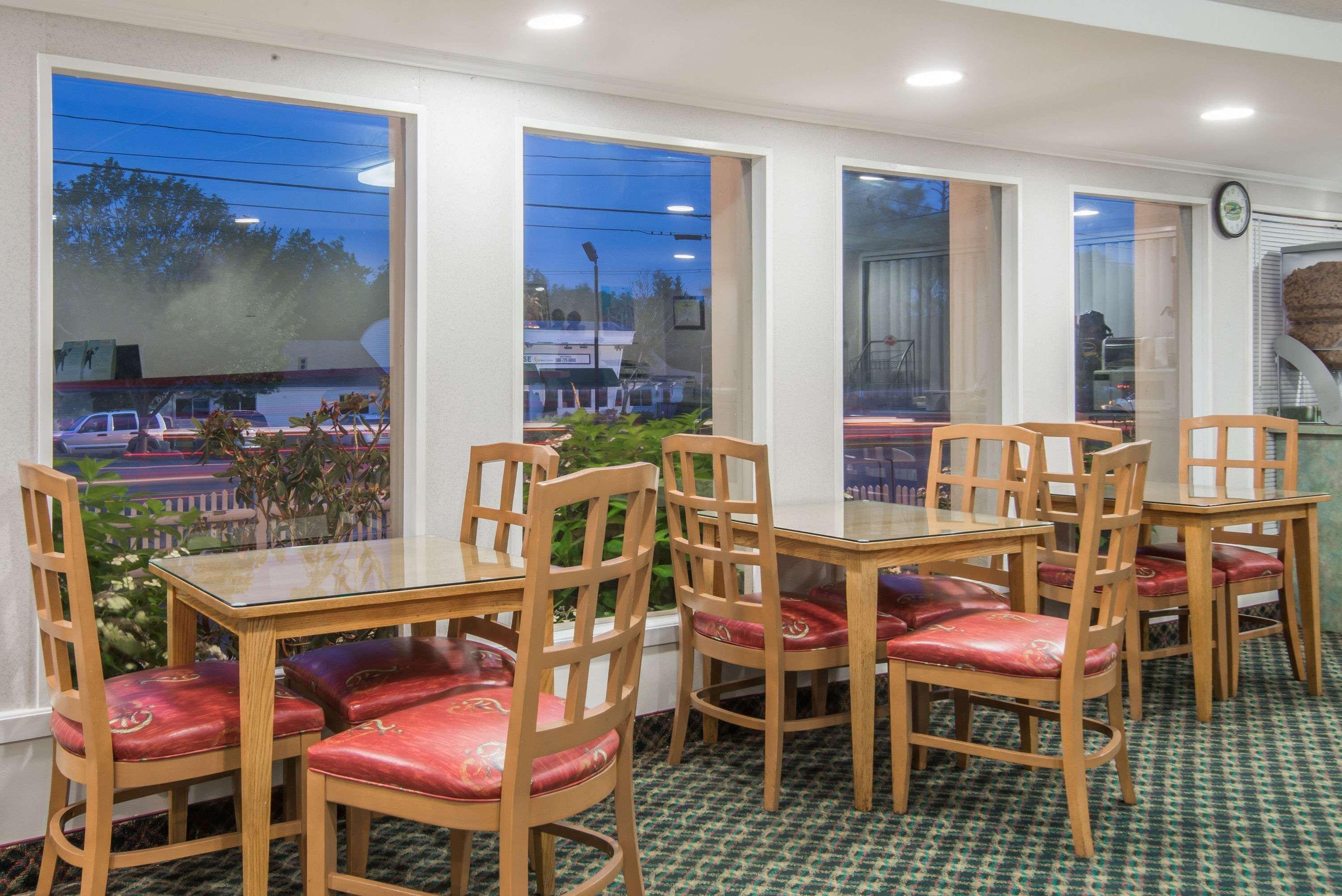 Relax Inn Cape Cod West Yarmouth Hyannis Dış mekan fotoğraf